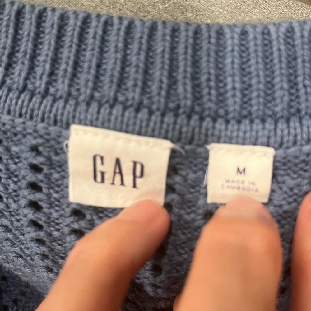 GAP 100% Cotton Relaxed Fit V-Neck Knit Sweater Blue Size Medium - Picture 10 of 11